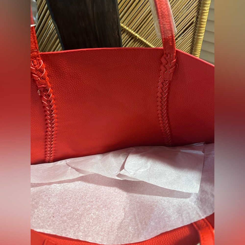 Badgley Mischka Red Vegan Leather Chain Tote Bag – NWT ($139 MSRP) - Picture 3 of 6